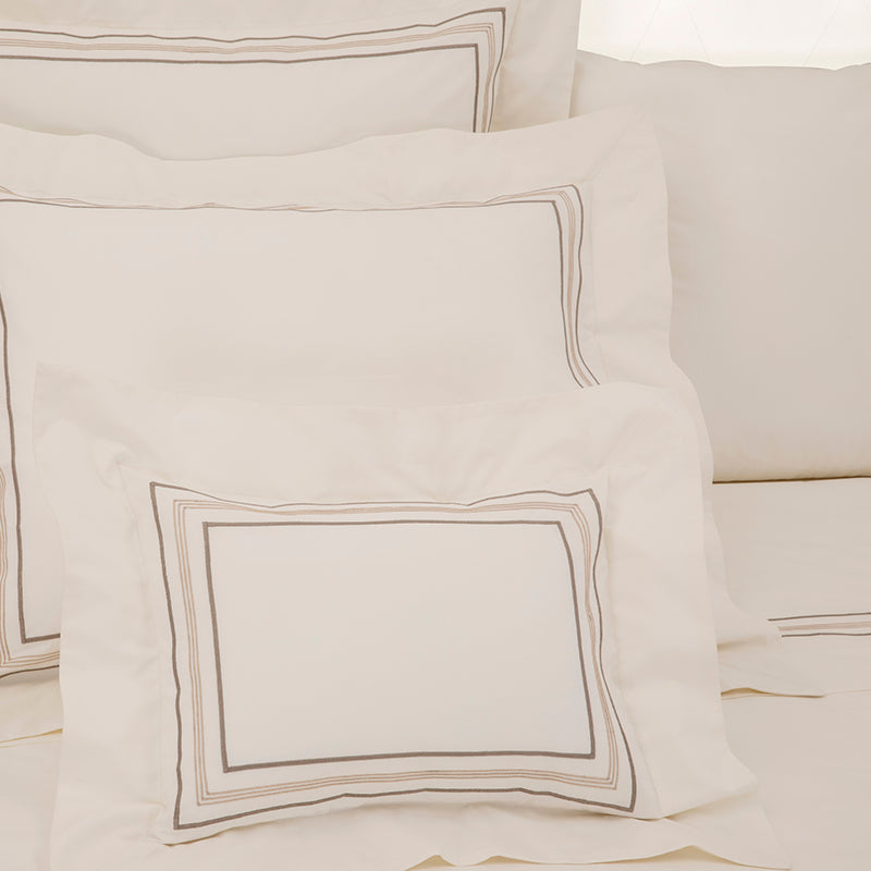 Percale Mowbray Ivory Sand Decorative Pillowcase - NetDécor 