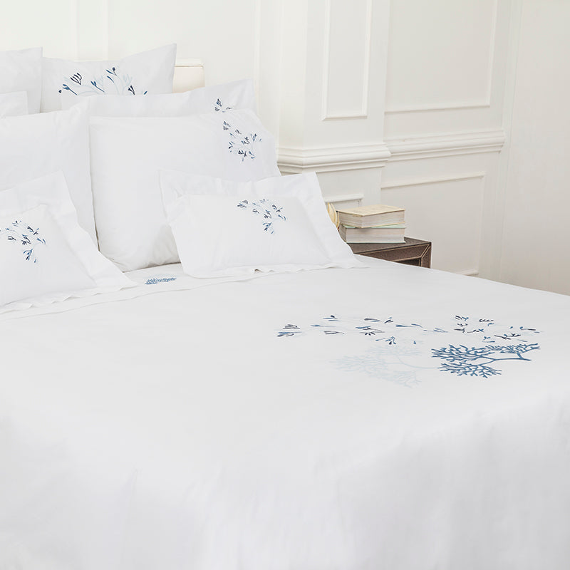 Percale Suez White Cobalt Duvet Cover - NetDécor