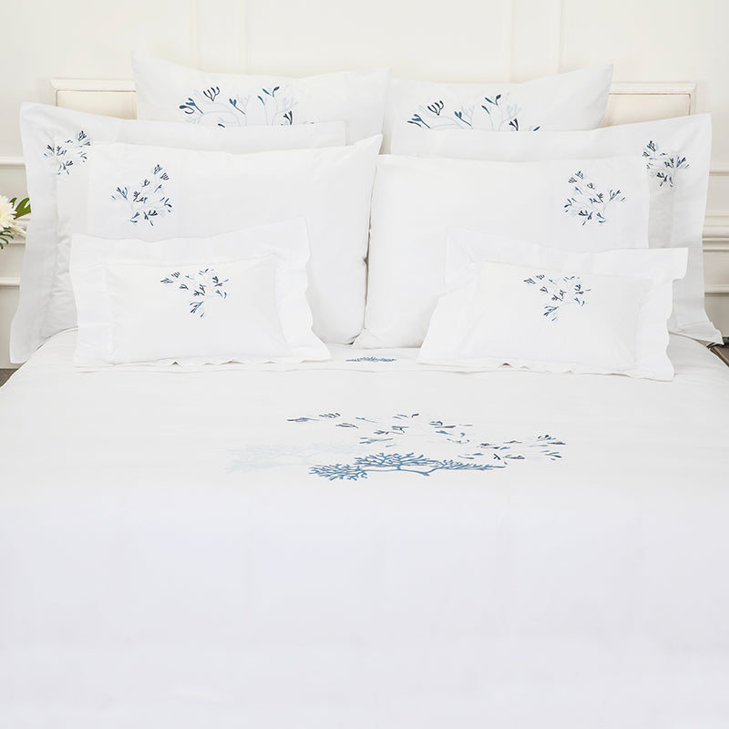 Percale Suez White Cobalt Duvet Cover - NetDécor