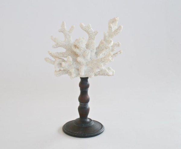 White Coral on Stand - NetDécor