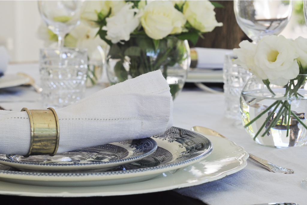 Table Cloths & Placemats