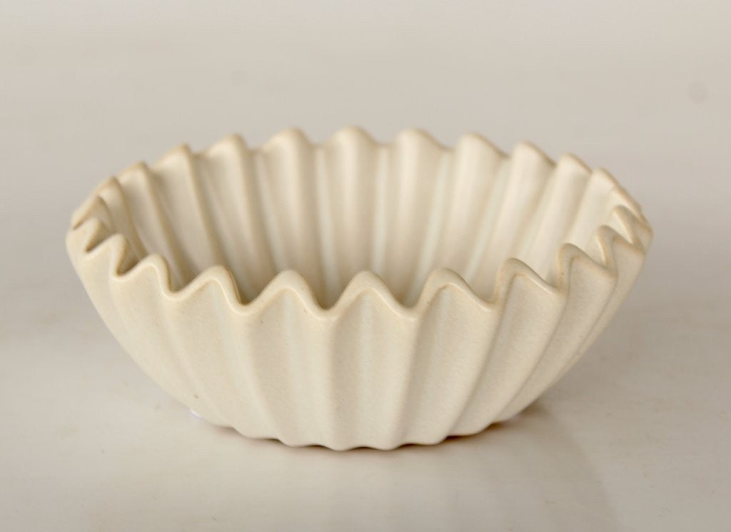 Medium Off White Fluted Ceramic Bowl