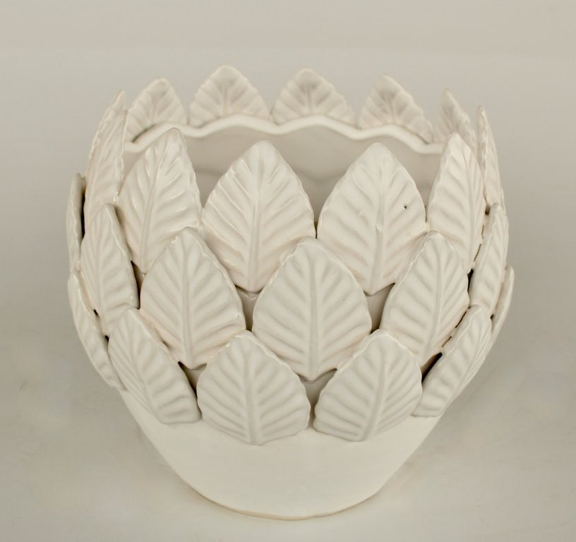 WHITE CERAMIC LEAF VASE