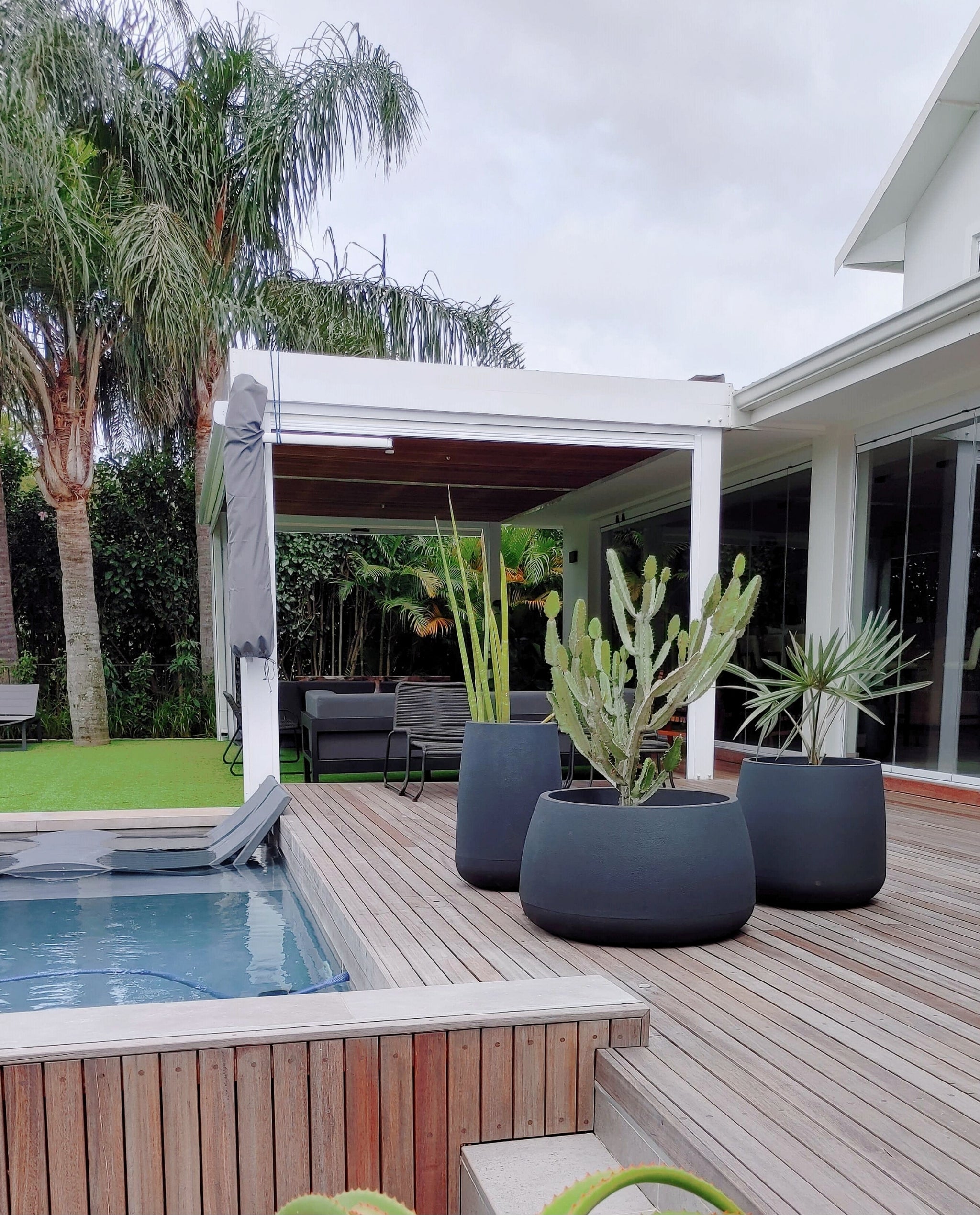 Bios Set of 3 Outdoor Planters