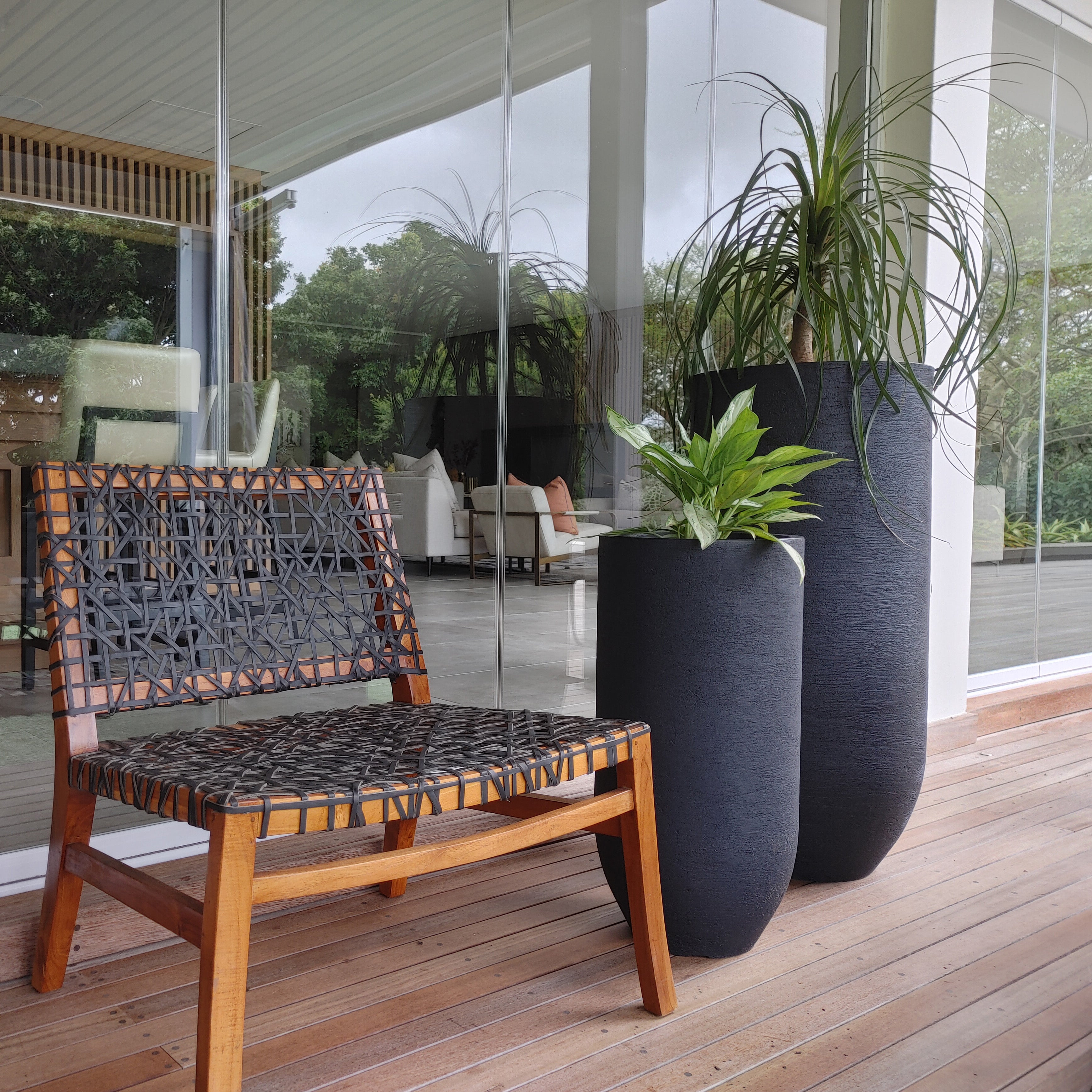 European Verticale Set of 2 Outdoor Planters