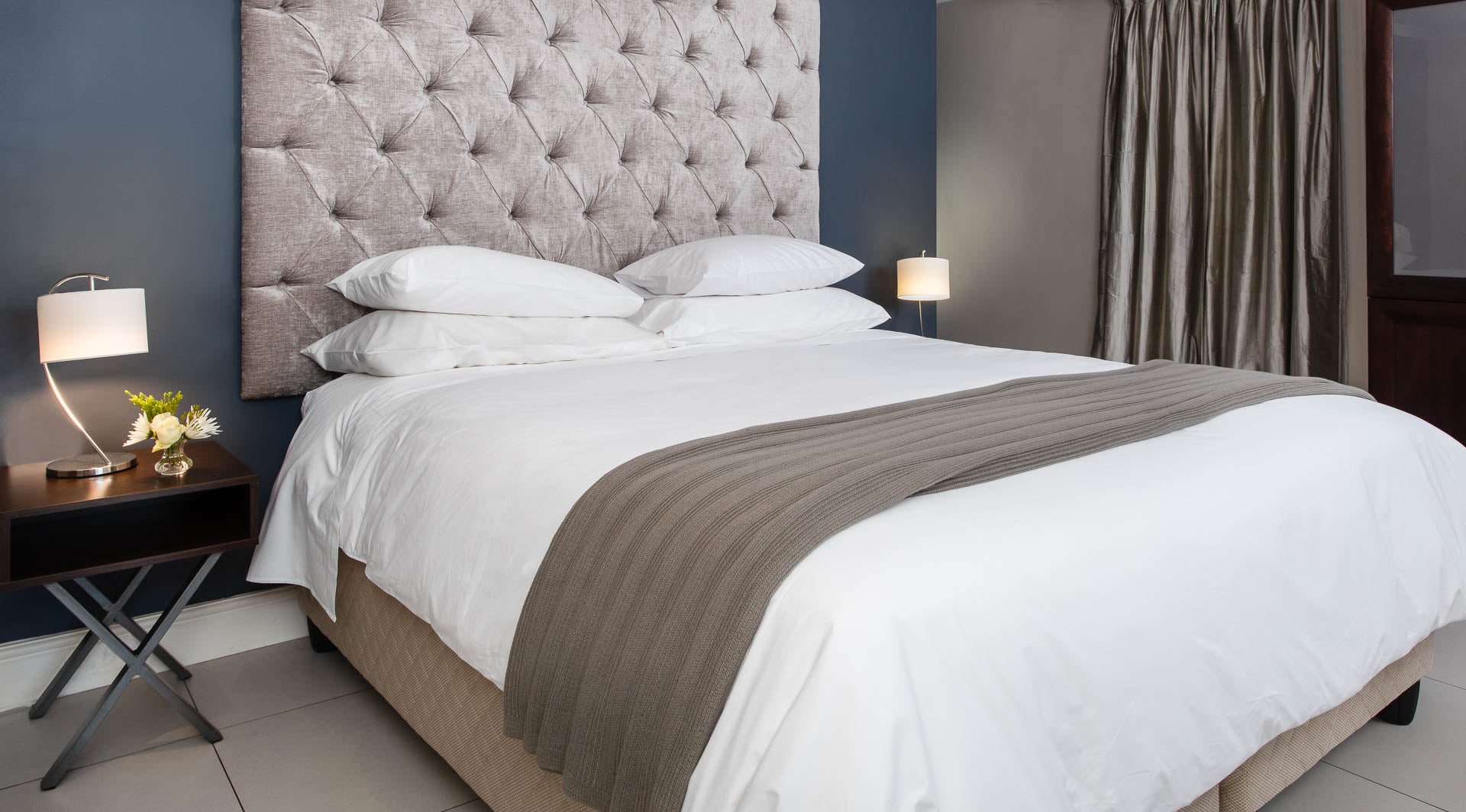 Deluxe 300 Thread Count - FULL Bed Set