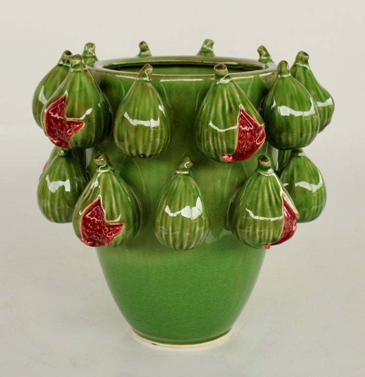 MEDIUM DARK GREEN FIG CERAMIC VASE