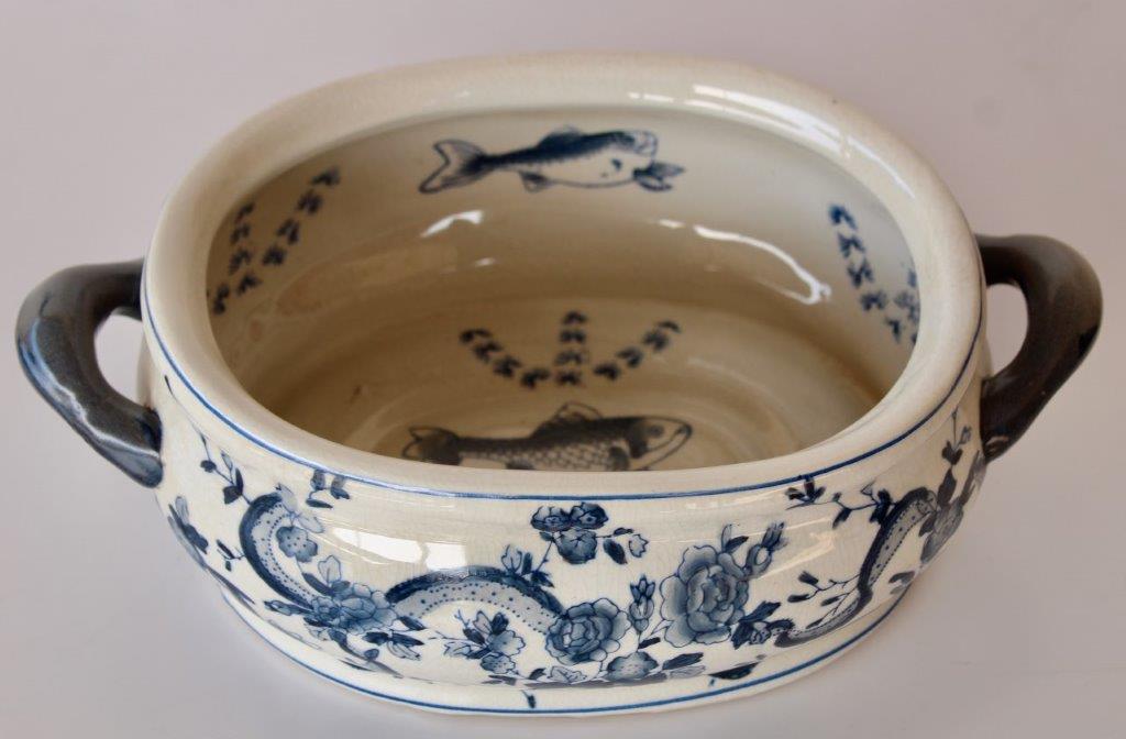 Small Blue Oval Ribbon Foot Bath