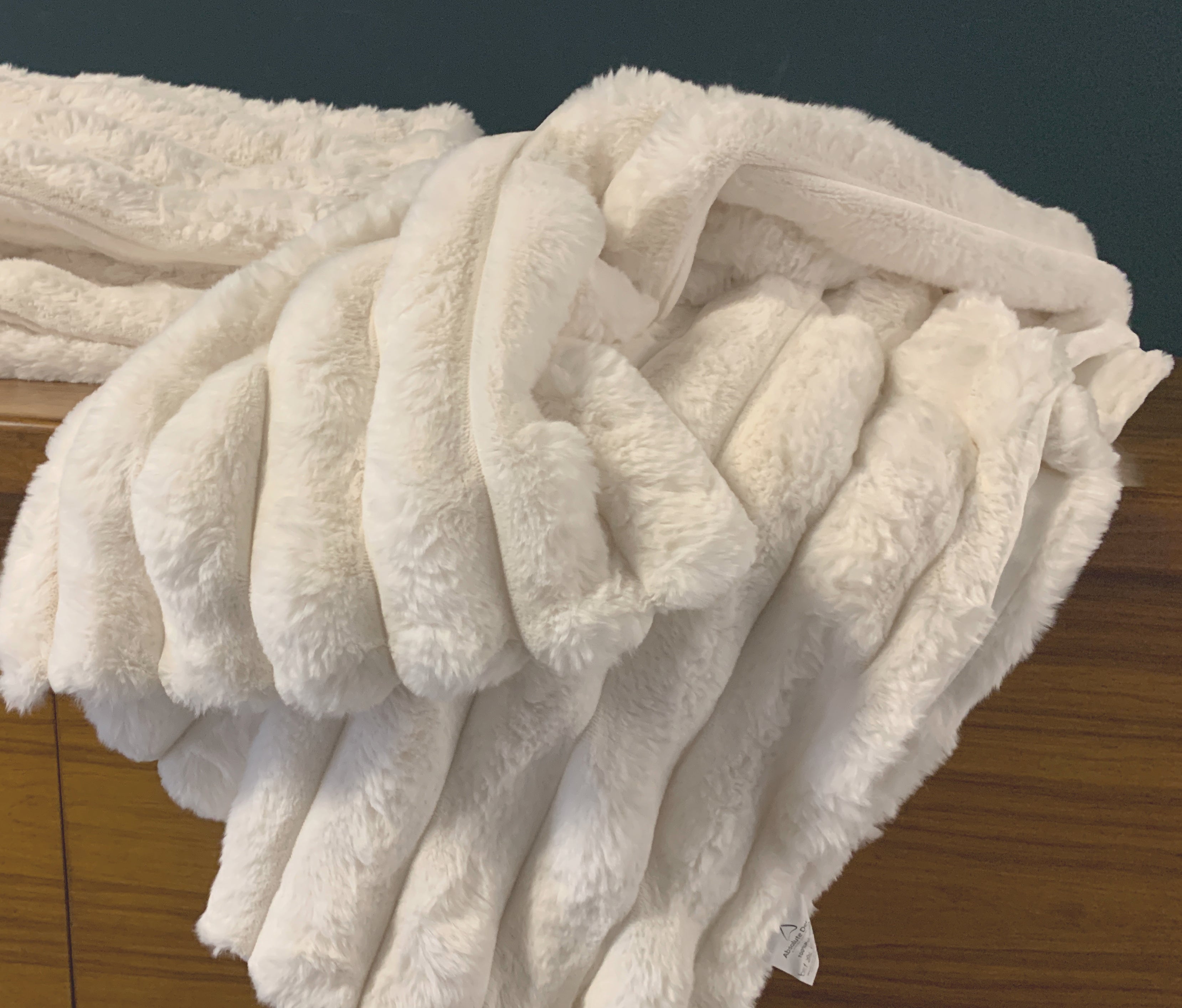 Fluted Fur Throw in Cream - KING SIZE