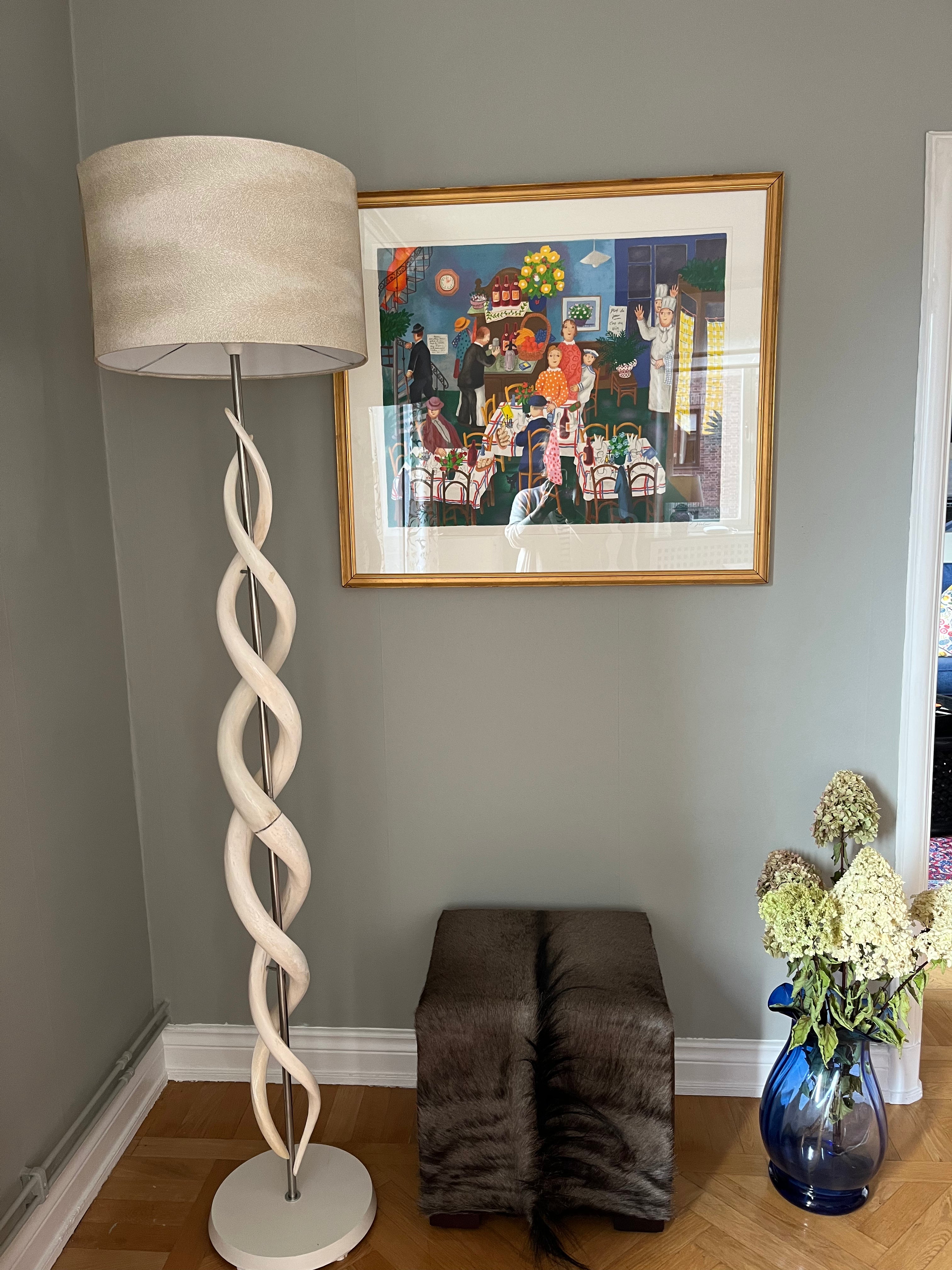 Kudu Inner Horn Double Twist Lamp & Cashmere Shade