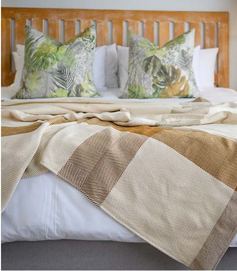 240cm Protea Throws