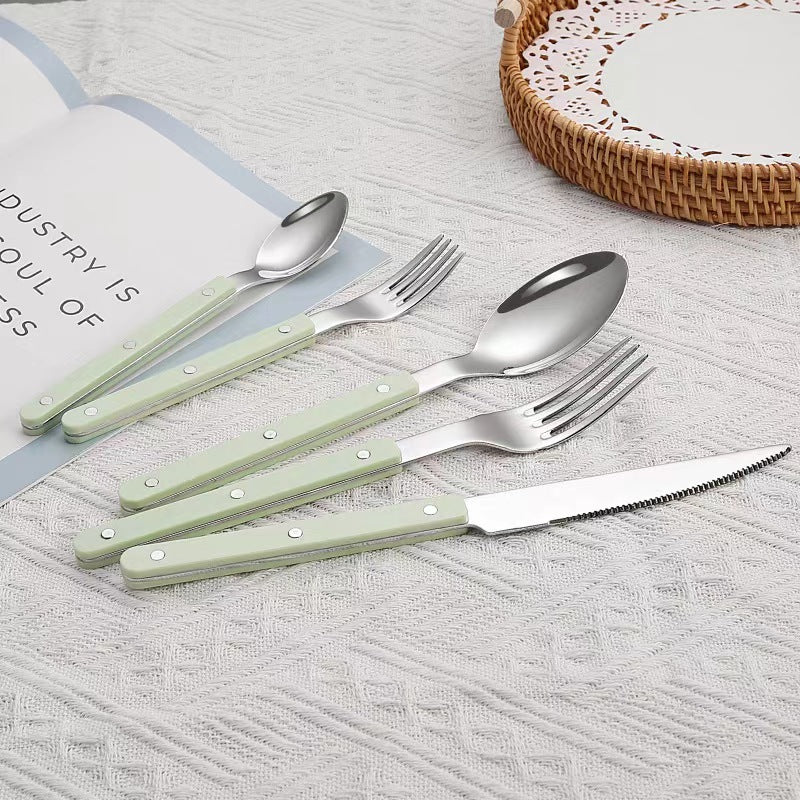 Louisiana 16 piece Cutlery Set in Pistachio