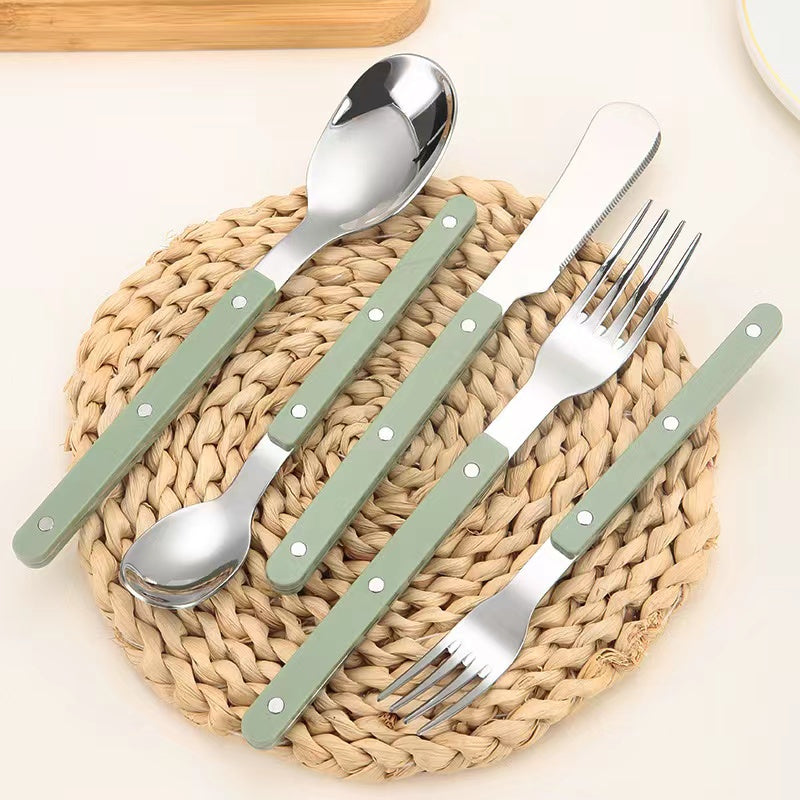 Louisiana 16 piece Cutlery Set in Pistachio