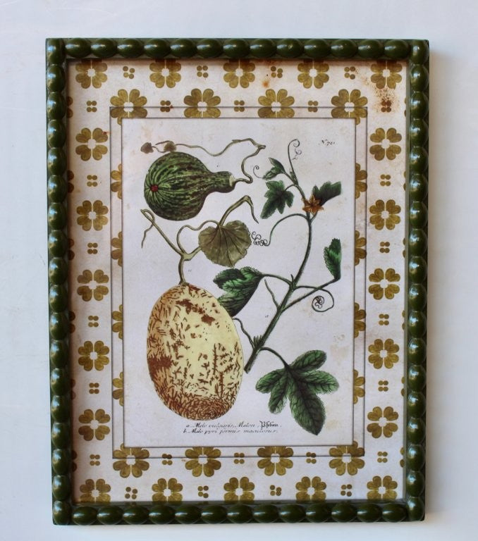 YELLOW MELON PICTURE GREEN BOBBLE FRAME