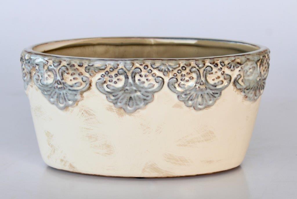 Oval Glazed Pot with Grey Lace Edge