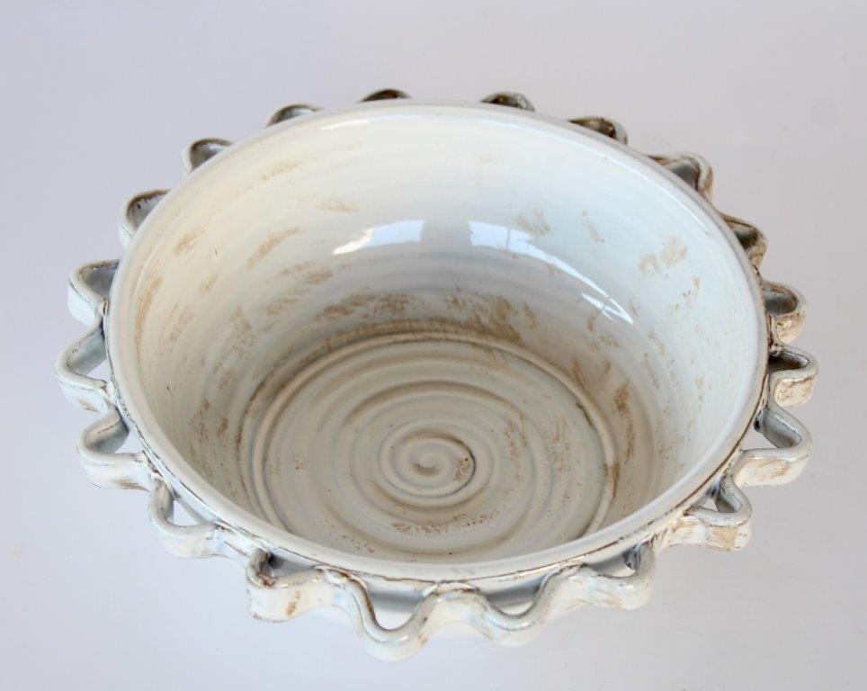 Medium White Ceramic Bowl with Frill Edge