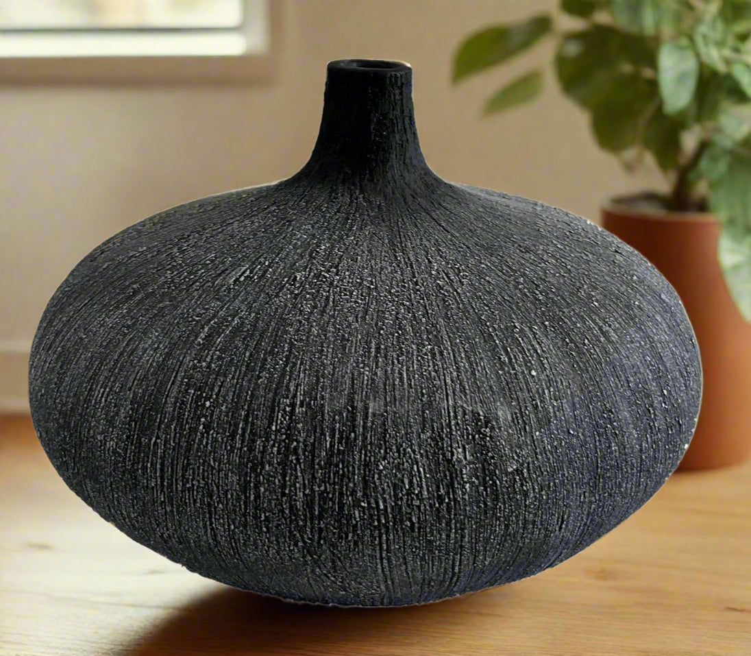 Rio Charcoal Ceramic Pot