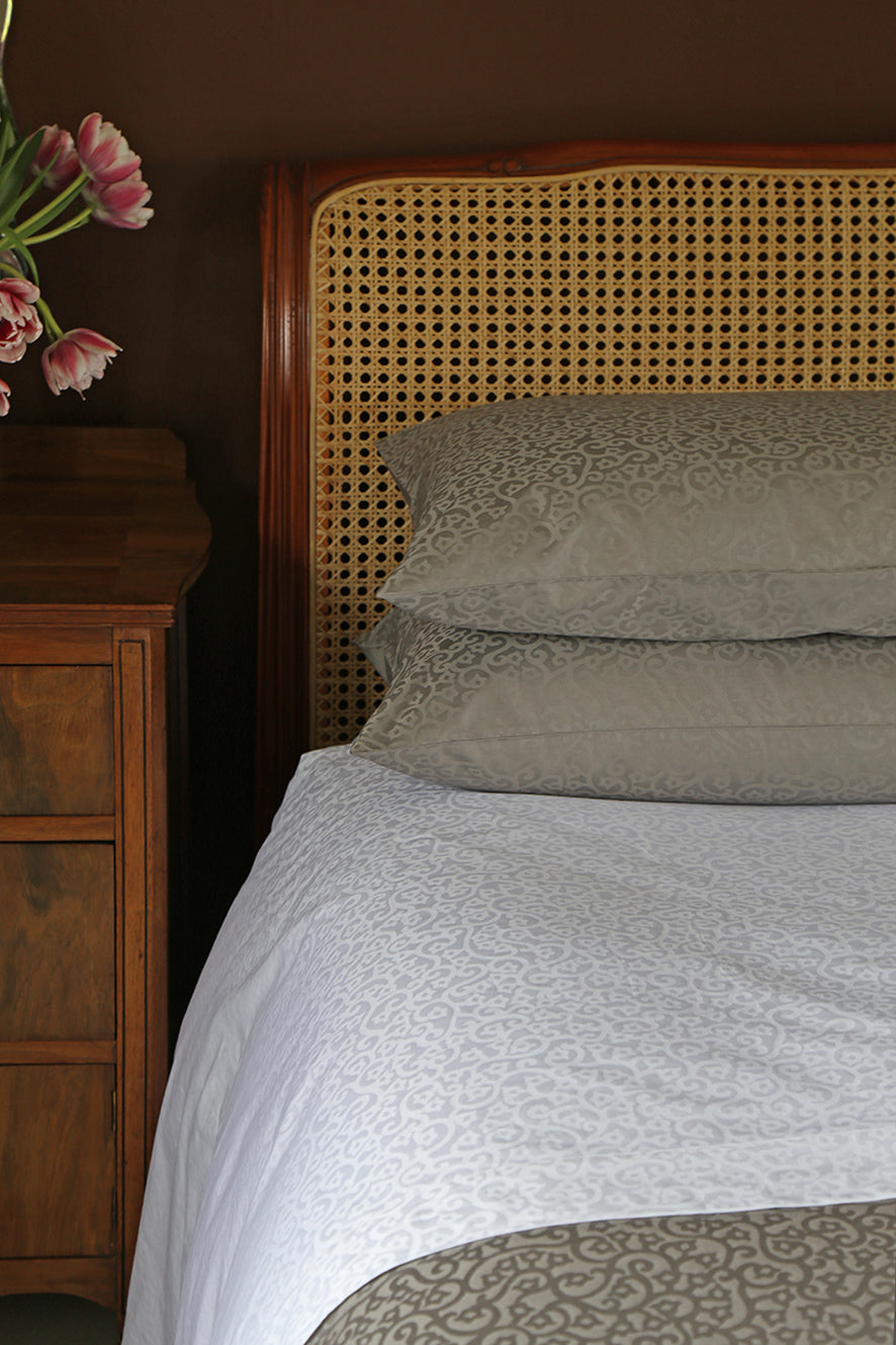 REED LINEN -Princess Grace Standard Pillowcases
