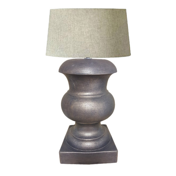 Routanda Resin Lounge/Server Lamp