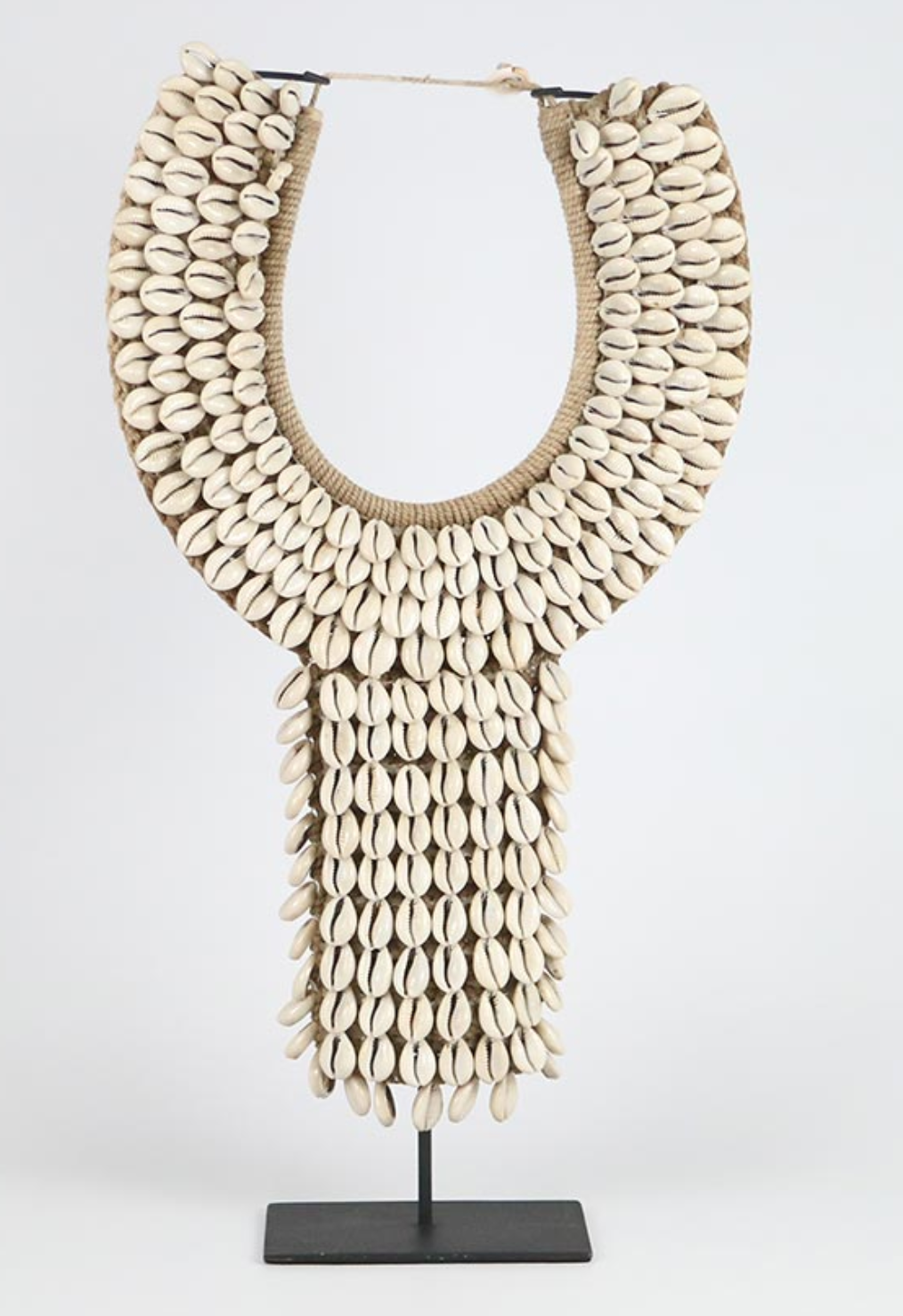 NECKLACE SHELL COWREY T-SHAPE ANTIQUE - NetDécor 