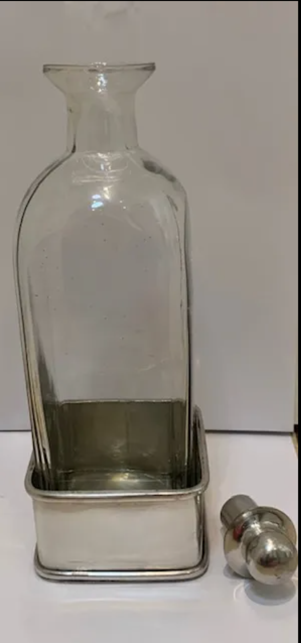 Rectangular Classic Decanter - NetDécor 