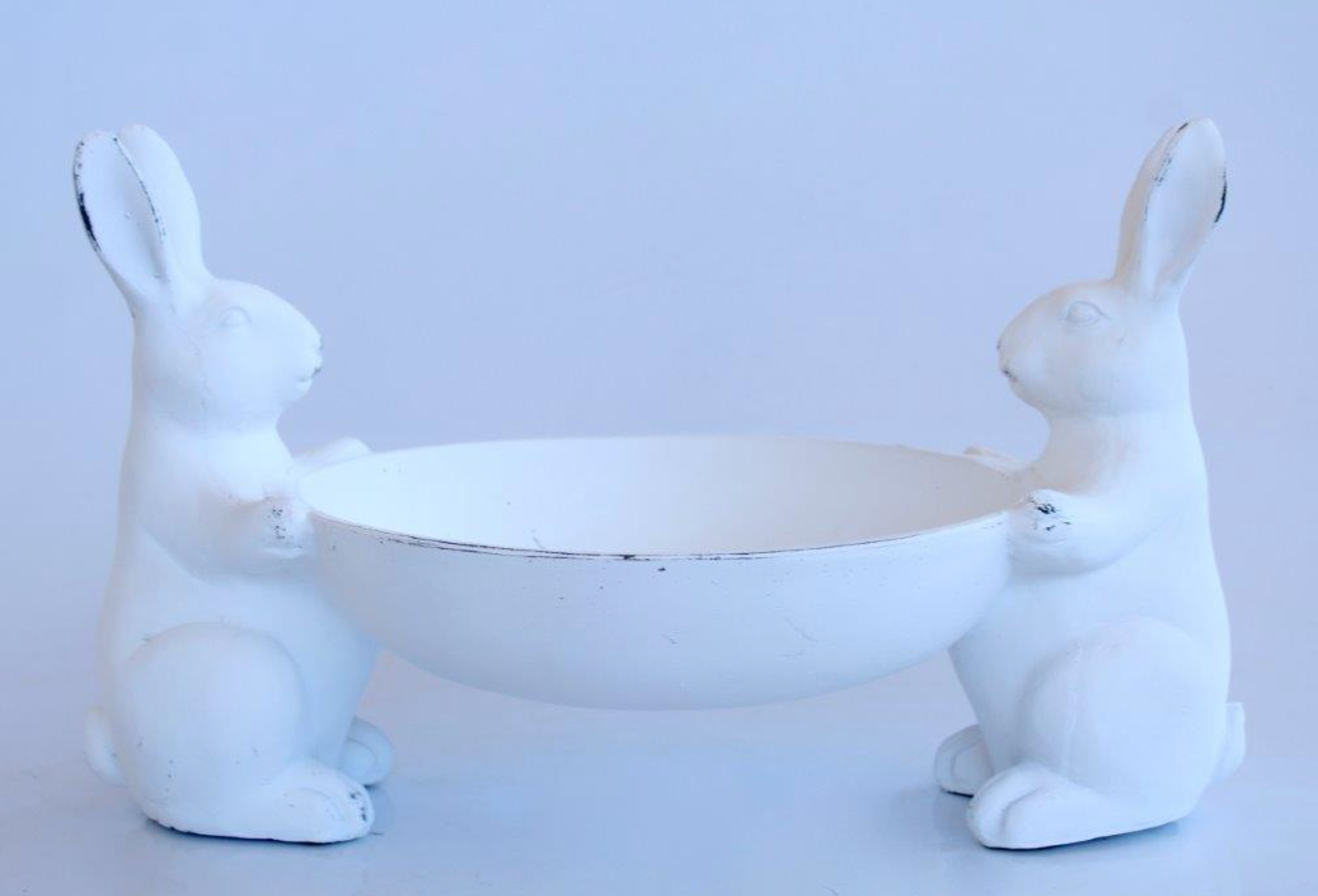 2 WHITE BUNNYS WITH BOWL