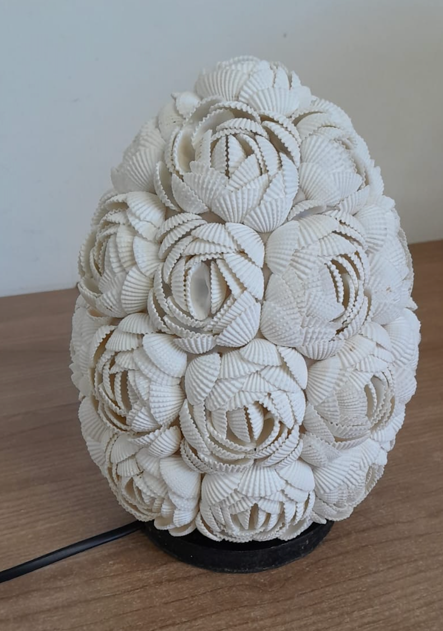 SHELL LAMP BASE EGG SHAPE WHITE