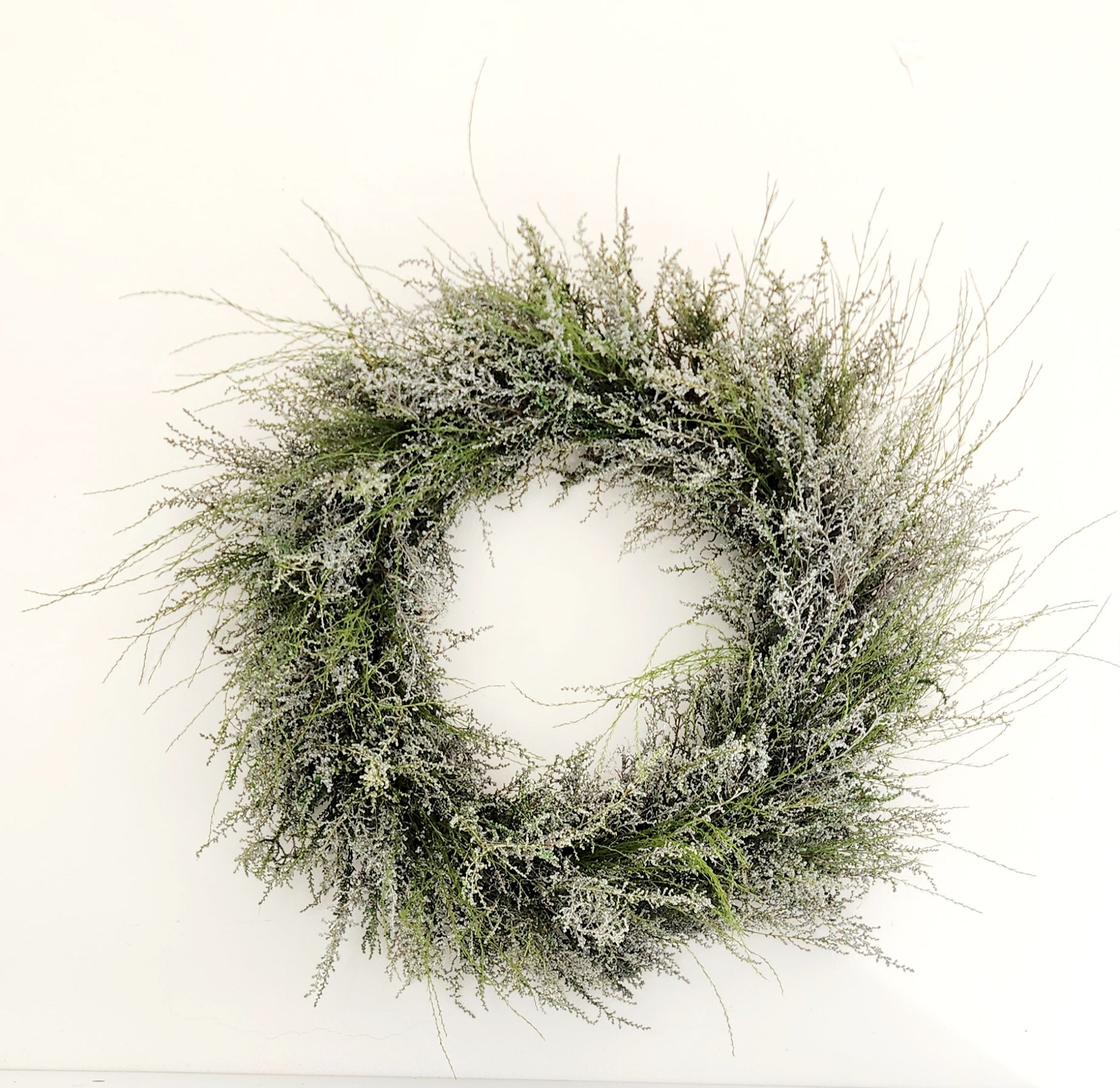 Green & Natural Mix Slangbos Wreath