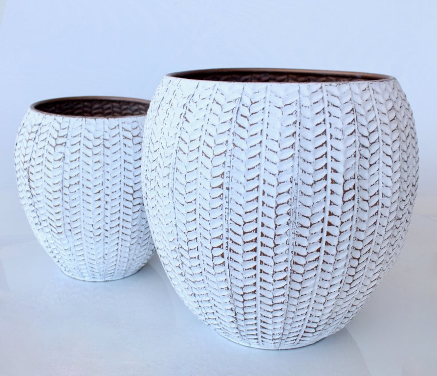 SET OF 2 WHITE METAL PLANTERS
