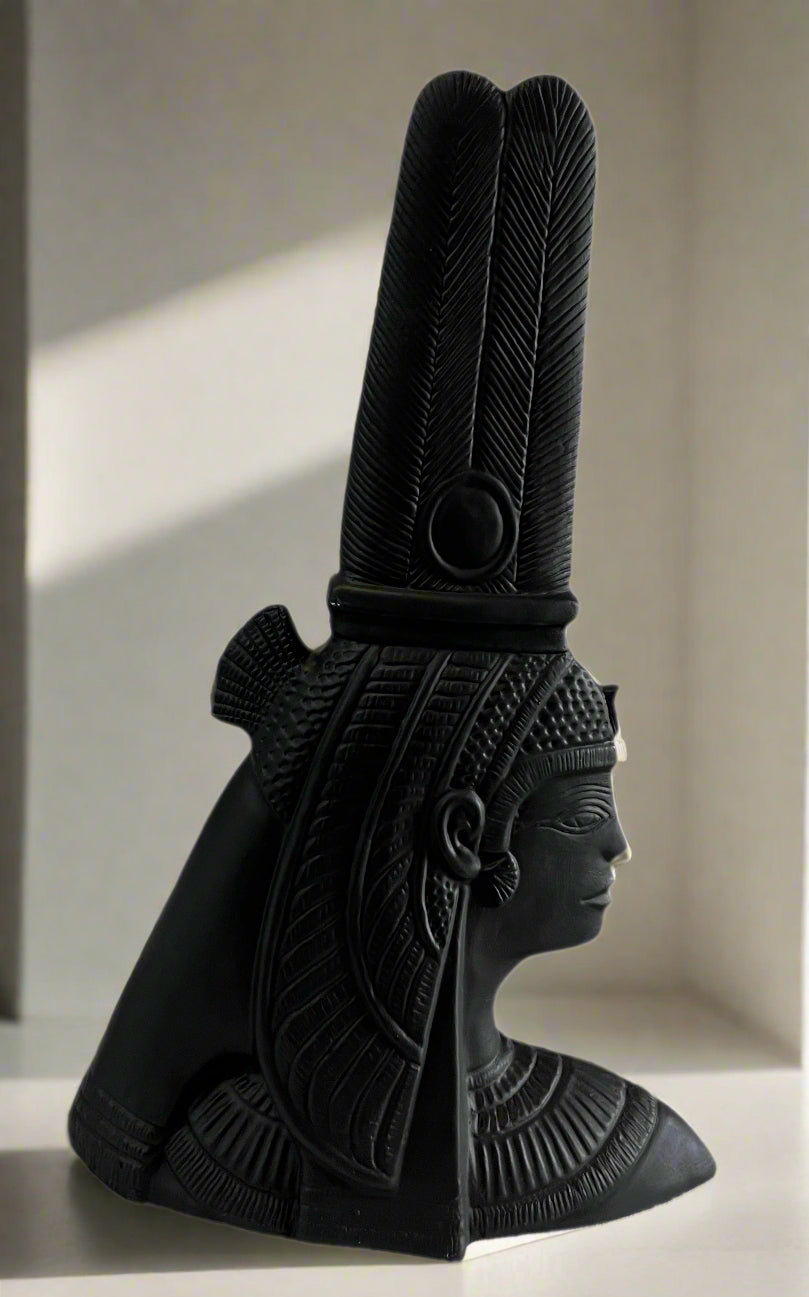 Tut Female Decor Accessory