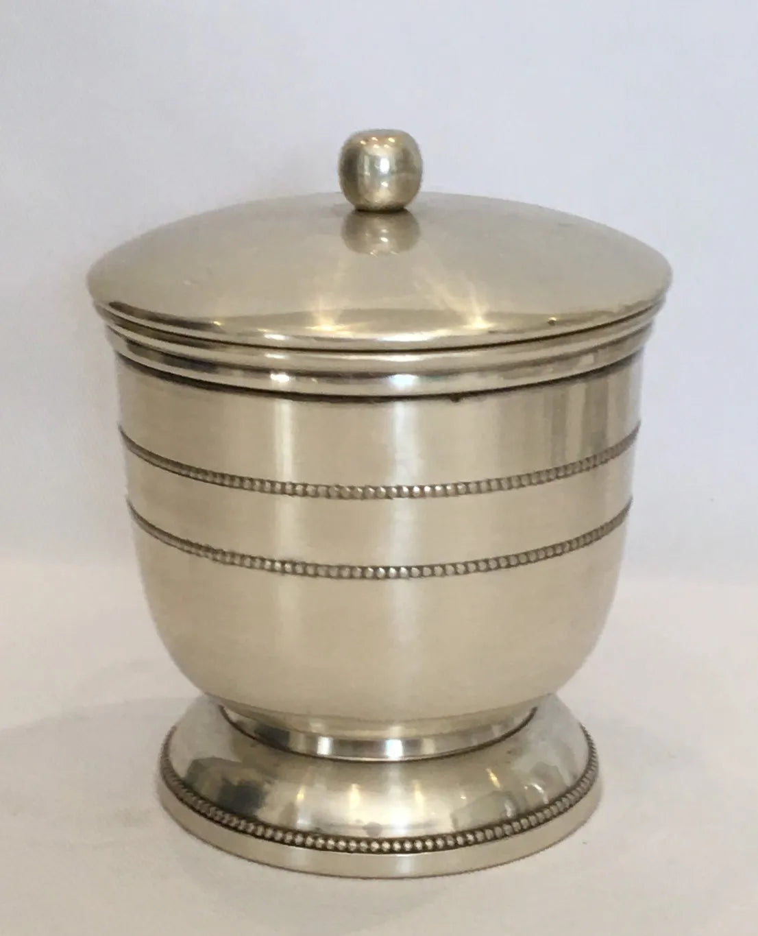 Luxury Beaded Bathroom Accessories