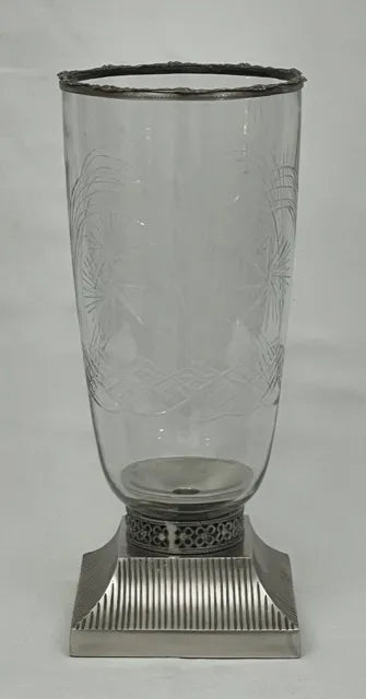 Queens Palace Hurricane