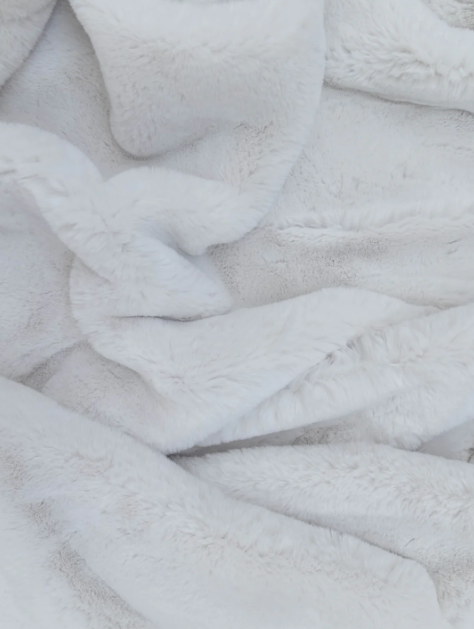 Polar Faux Fur in Artic