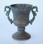 SMALL METAL URN WITH HANDLES - NetDécor 