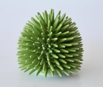 GREEN SPIKY URCHIN ORNAMENT - NetDécor 