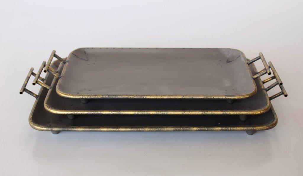 SET OF 3 METAL TRAYS - NetDécor 