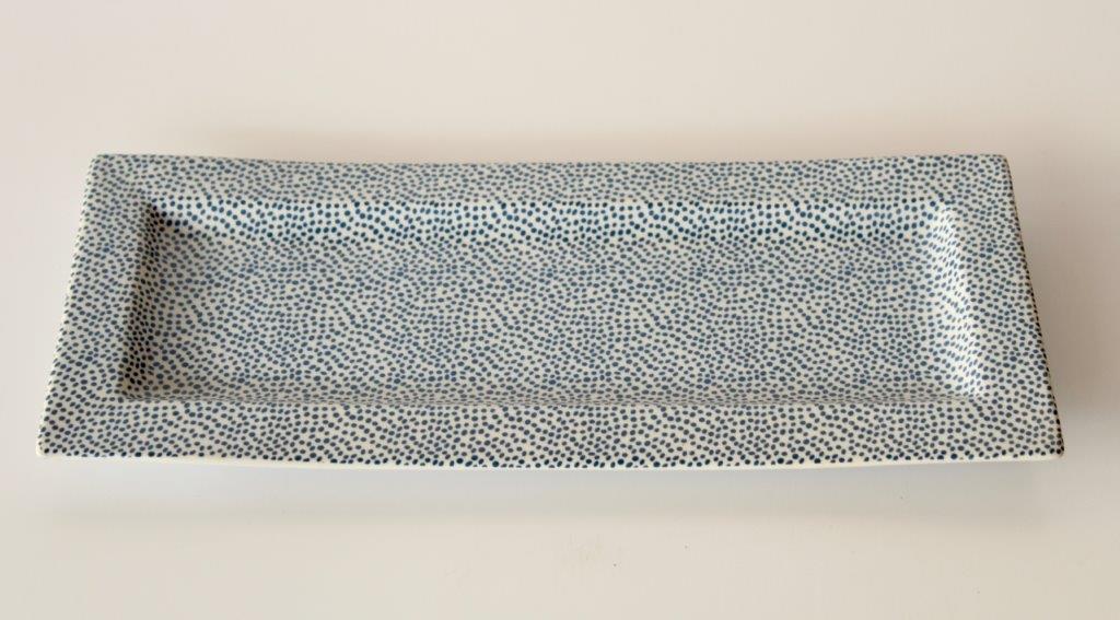 BLUE DOT OBLONG TRAY - NetDécor 