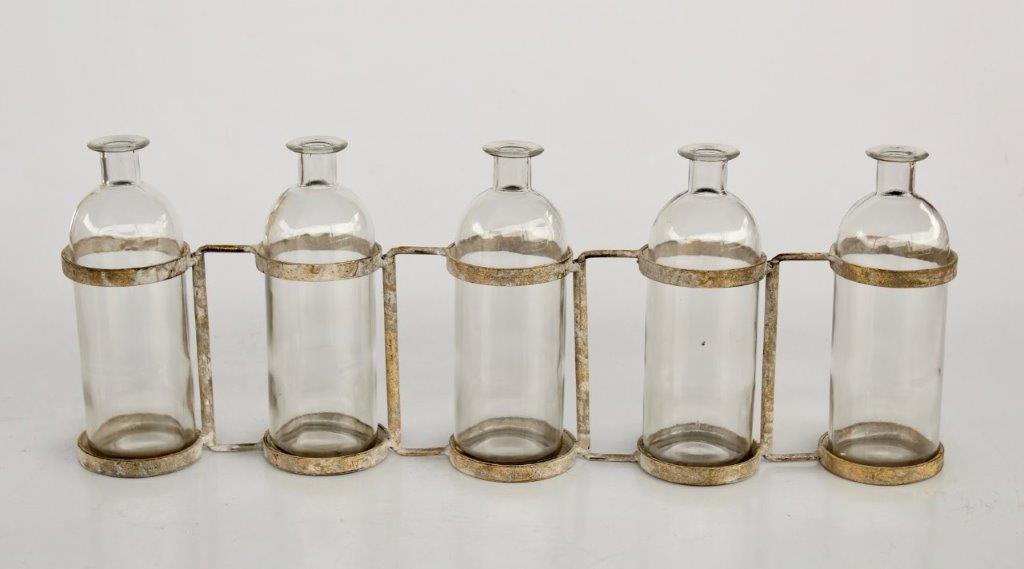 GLASS BOTTLES IN MOVABLE STAND - NetDécor 