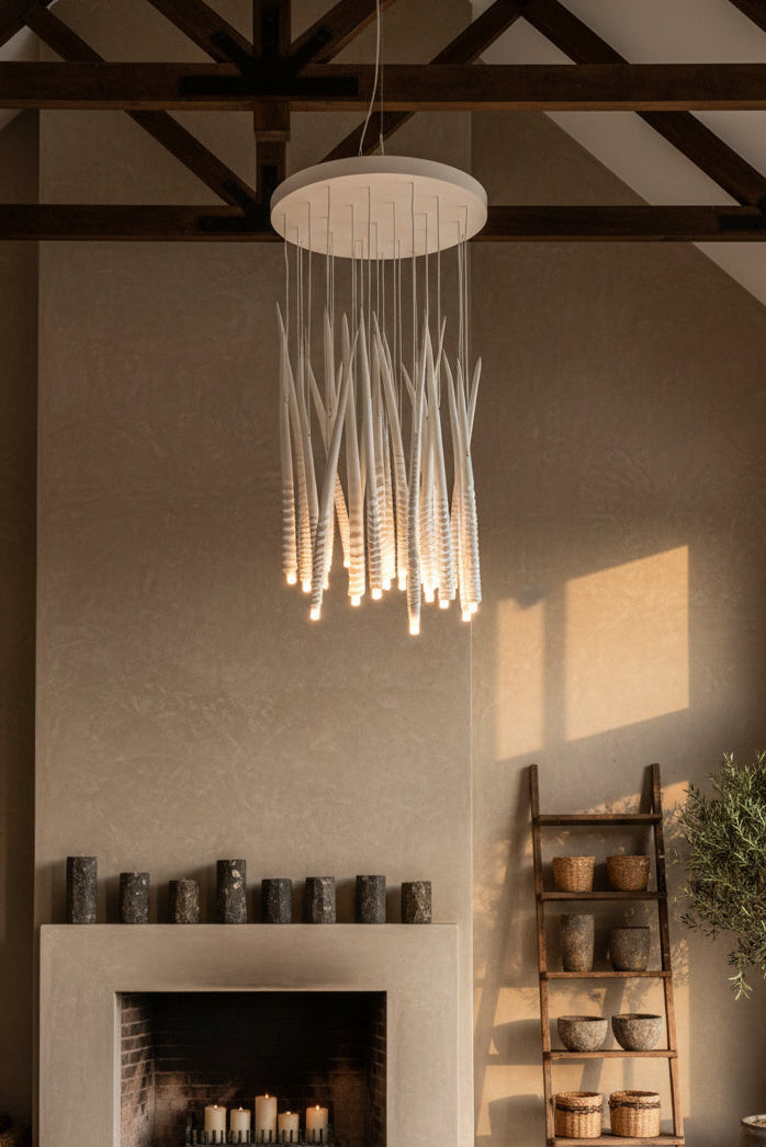 660 mm wide 25 Gemsbok Horn Chandelier - NetDécor 