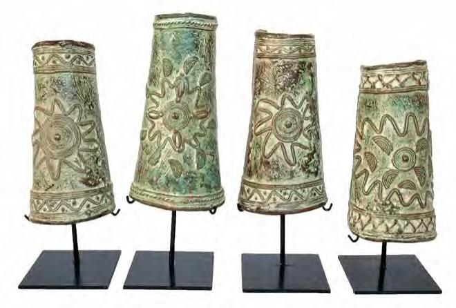 Bronzed Bangle on Stand - NetDécor 