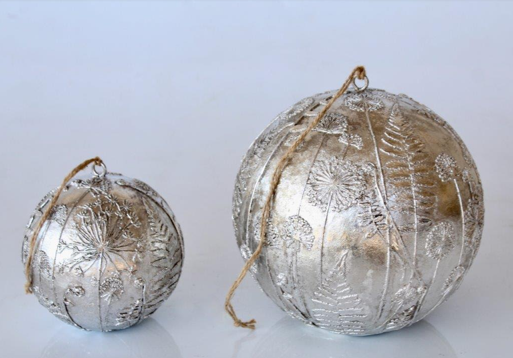 Extra Large Silver Hanging Ball - NetDécor 