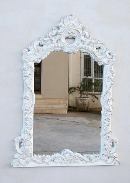 Embossed White Mantel Mirror. - NetDécor 