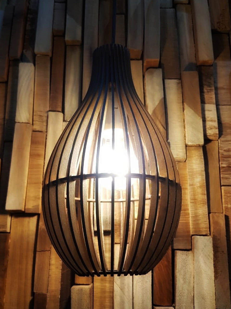 Eco Friendly Vino Chandelier - NetDécor 