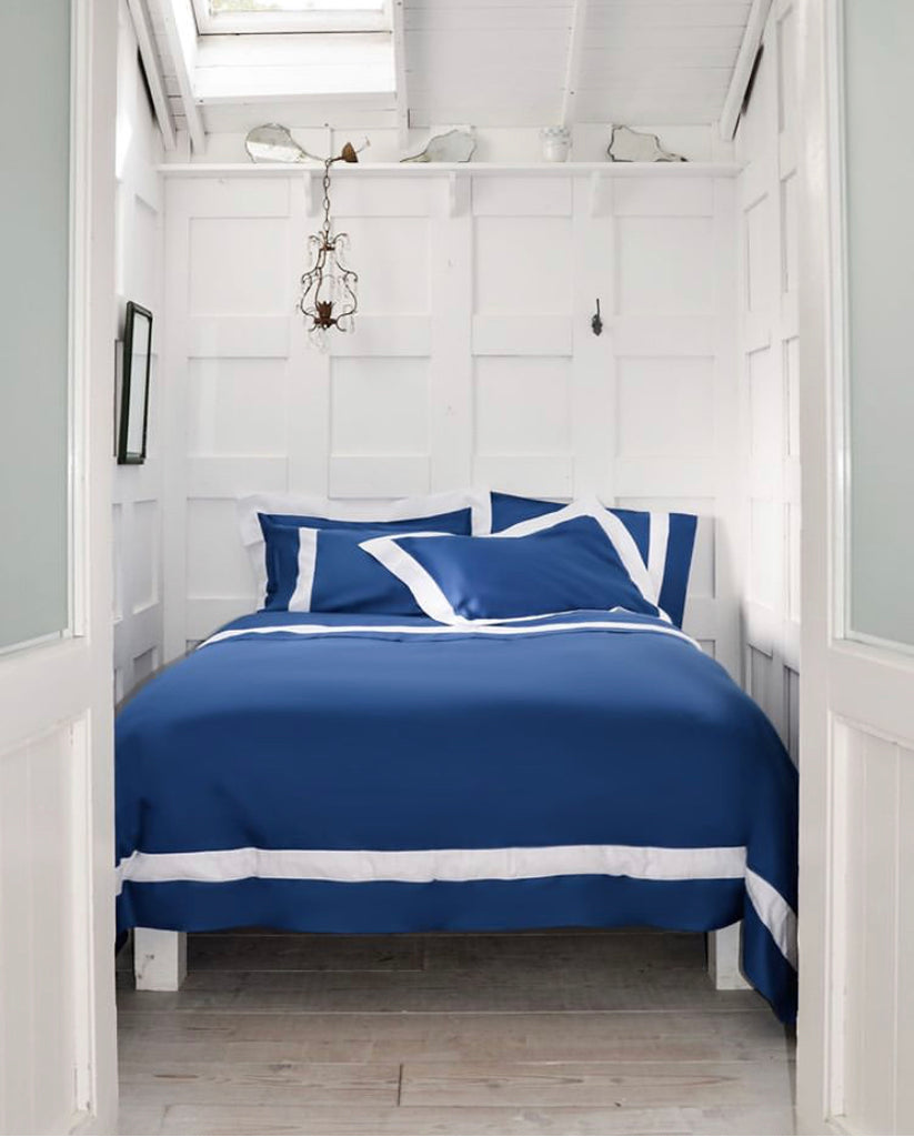 Sateen Kilkeel Majorelle Blue and White Oxford Pillowcase - NetDécor 