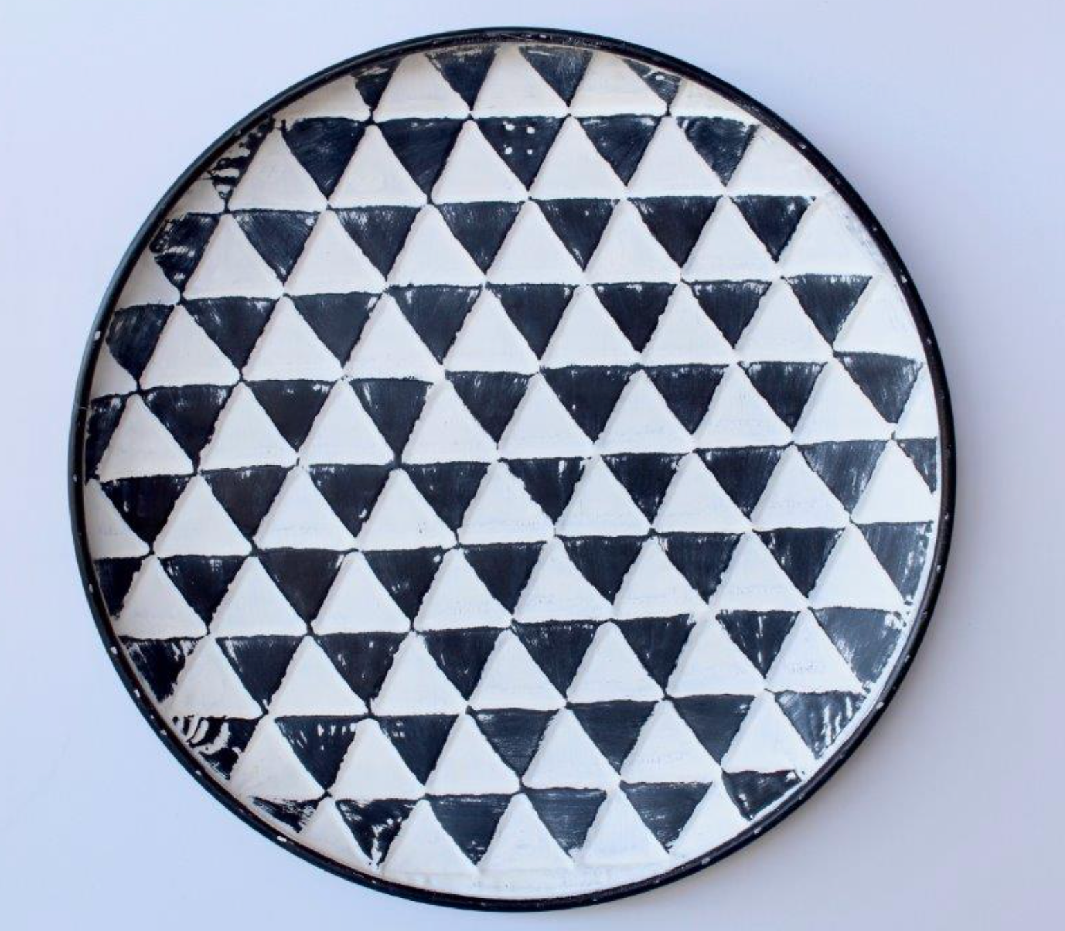 Medium Black Metal Cut Out Wall Hanging - NetDécor 