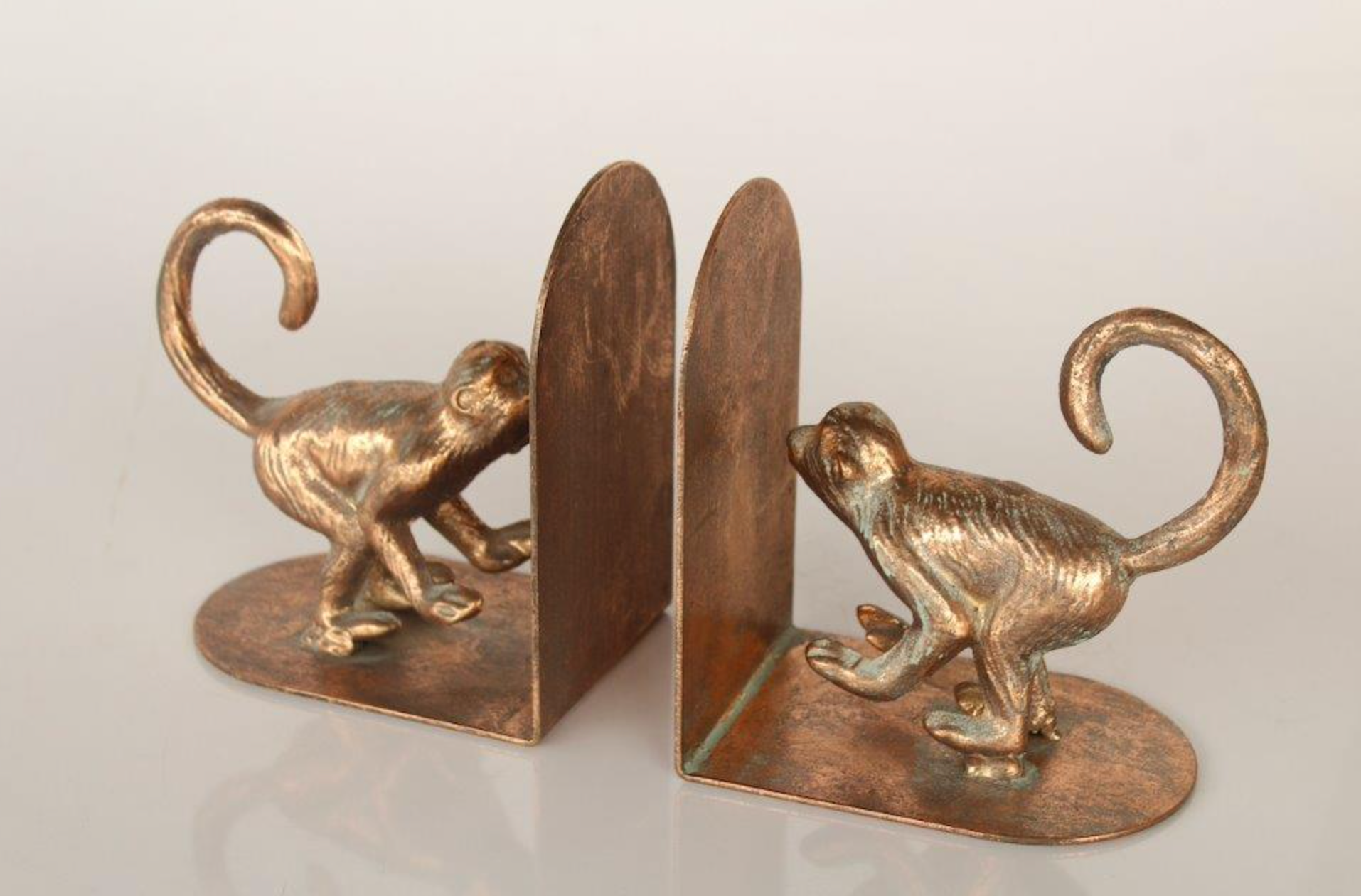 Gold Monkey Bookends - NetDécor 