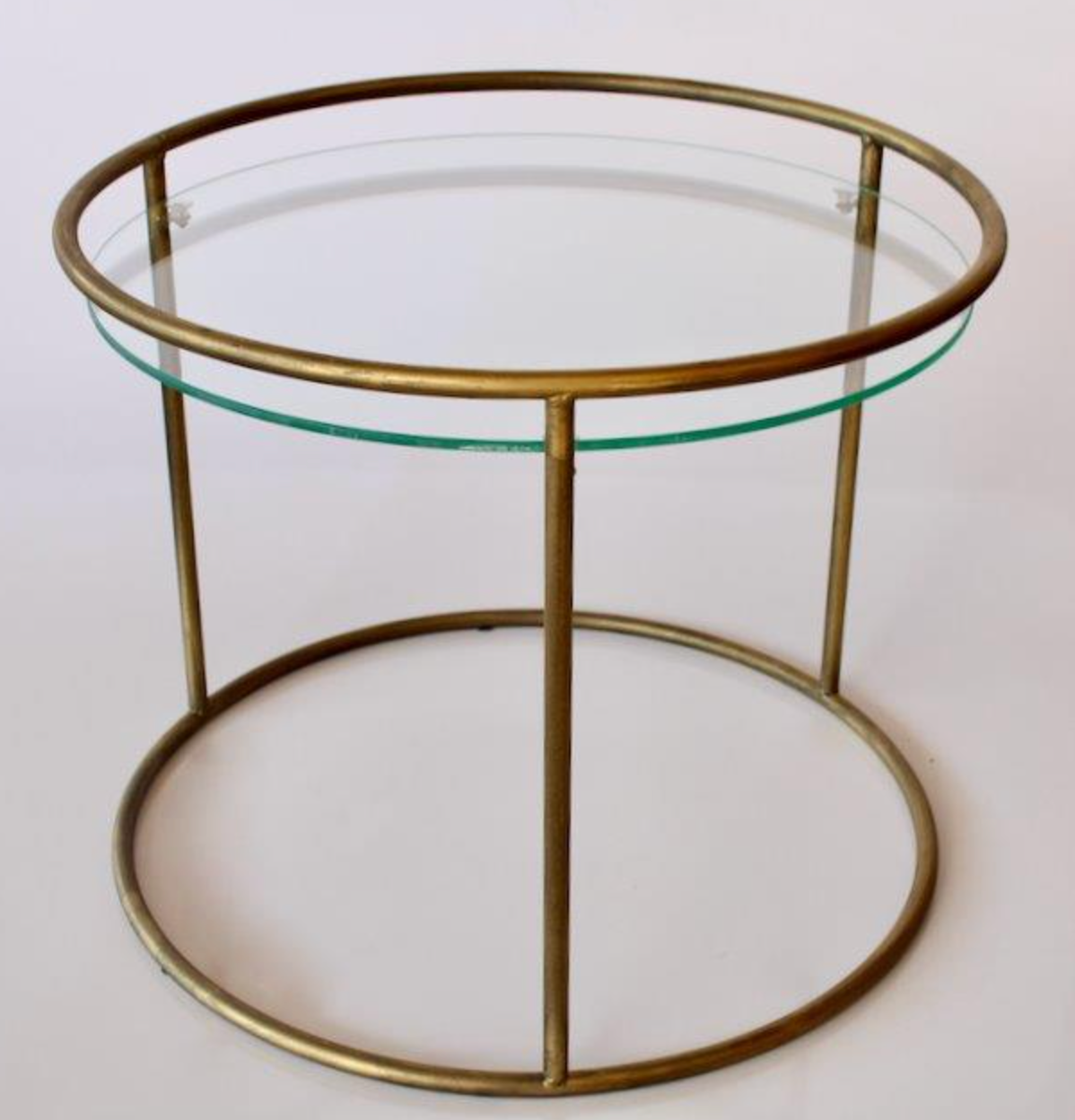 SMALL GOLD METAL GLASS TOP ROUND TABLE - NetDécor 