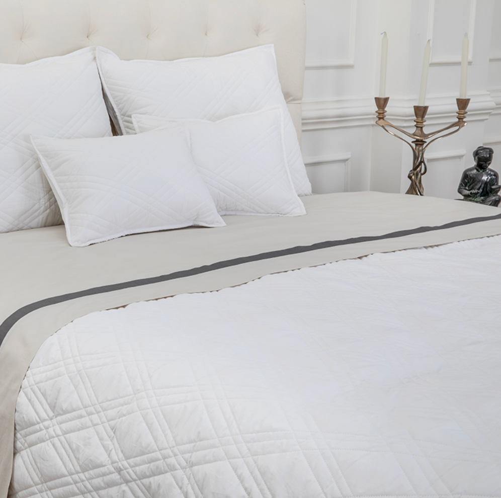 Reed Family Linen - Diamond Quilted BedSpread - NetDécor 