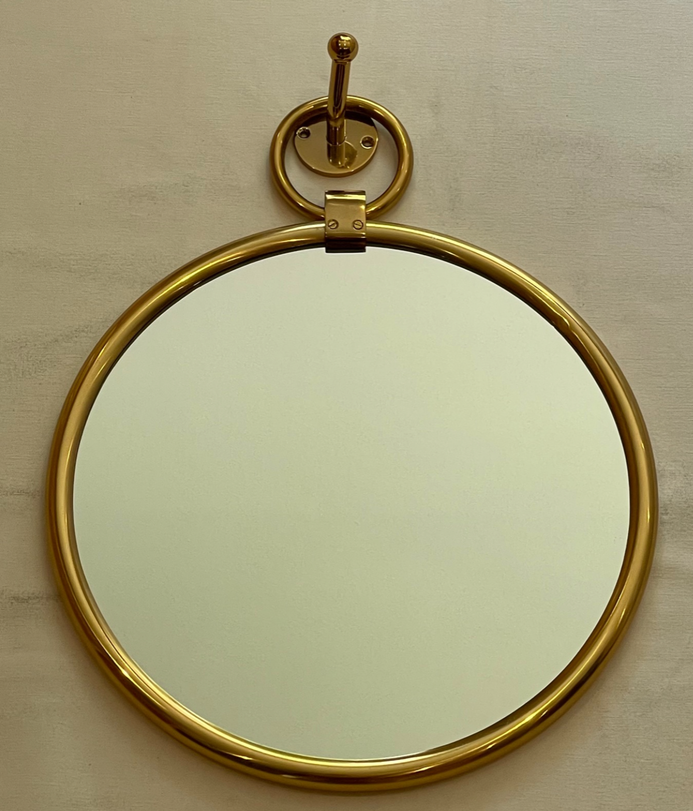 MIRROR ROUND CLASSIC WITH HOOK ANTIQUE BRASS - NetDécor 
