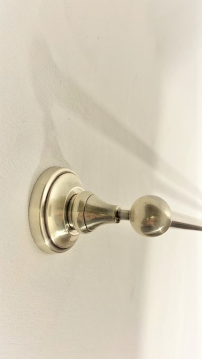 CLASSIC TOWEL RAIL - NetDécor 